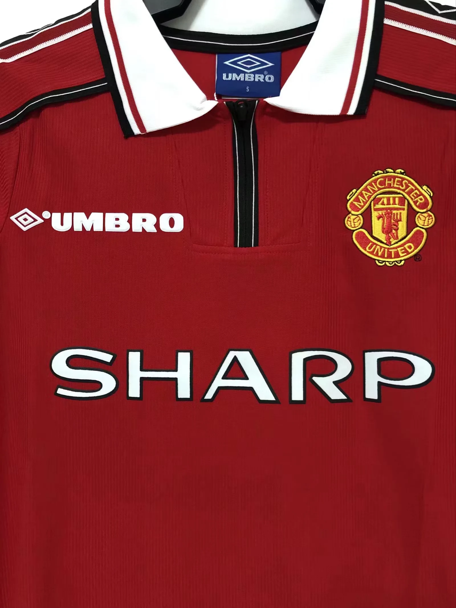1998 Manchester United Home Long Sleeve Retro Jersey view 7