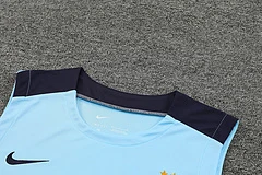 2024-25 France training vest view 9